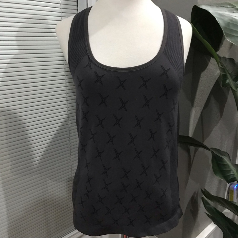 Pro Fit Seamless sport top deep charcoal